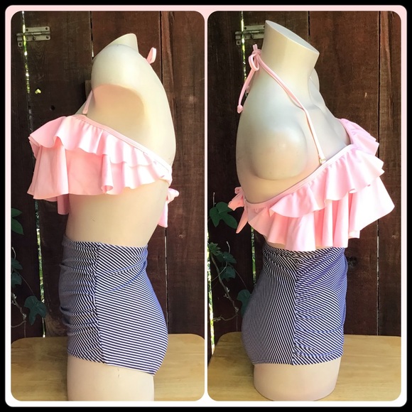 Bikini top & bottom - Picture 3 of 9